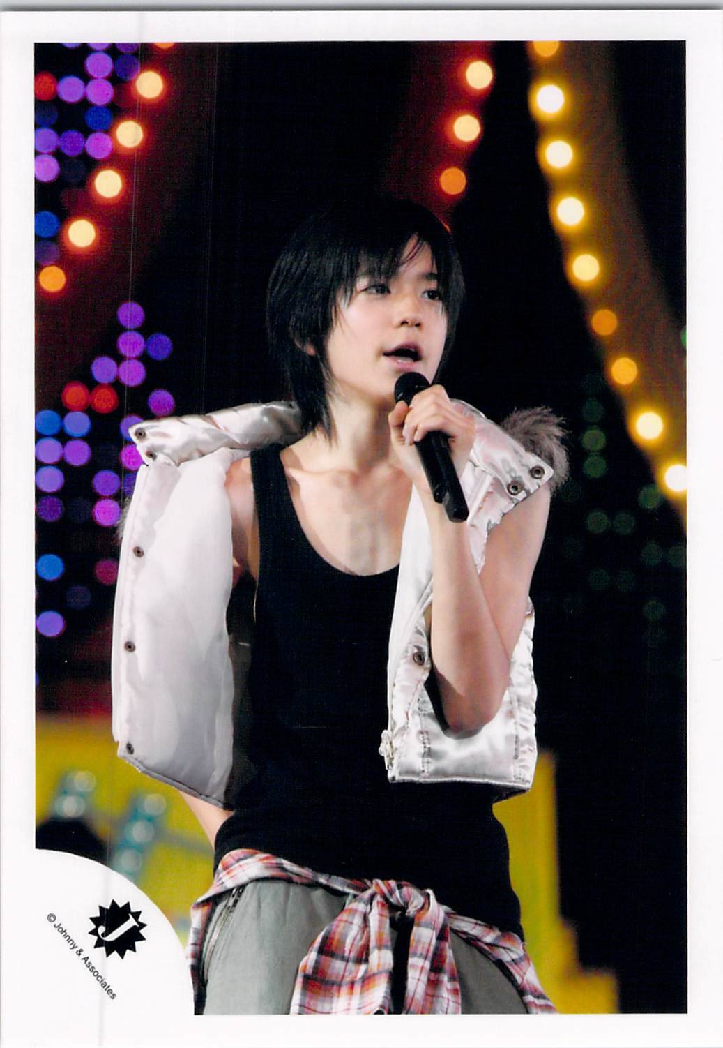 Hey! Say! JUMP 中島裕翔 公式写真 Hey! Say! JUMP中島裕翔、「CanCam」撮影でカメラマンとベッド